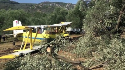 teknik ariza - Zeytin ilaçlama uçağı sert iniş yaptı - BALIKESİR  Videosu
