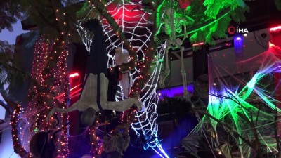  - Cadılar Bayramı, ABD sokaklarını renklendirdi