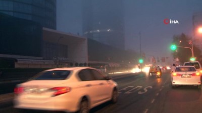  İstanbul’da etkili olan sis nedeniyle görüş mesafesi düştü 