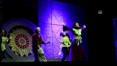 mavera - 'Notre Dame'ın Kamburu' müzikali sahnelendi - BURSA  Videosu