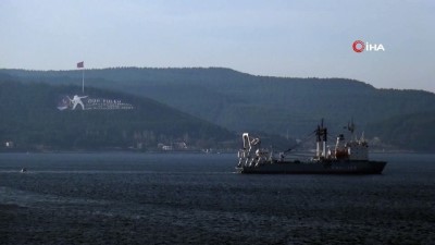  Rus askeri kurtarma gemisi boğazdan geçti