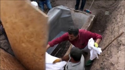 mumya - İznik'te Roma dönemine ait sandık tipi lahit bulundu - BURSA Videosu