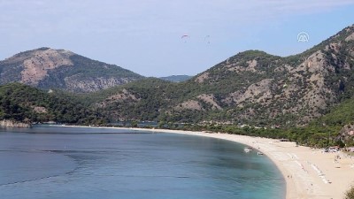karli hava - Kasımda deniz ve yamaç paraşütü keyfi - ANTALYA  Videosu