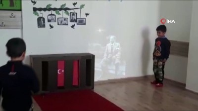 icmeler -  Minik öğrenciler, okulda yaptıkları Anıtkabir'de, Atatürk'ü andı  Videosu
