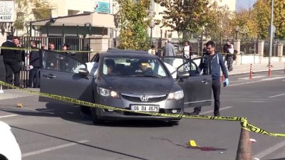 silahli kavga - Adliye önünde silahlı kavga: 1 ölü, 1 yaralı (2) - DİYARBAKIR  Videosu