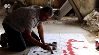 İdlib'de bir kutu boyayla barış mesajı