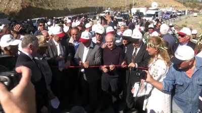 Kıbrıs'ta Derinya ve Aplıç sınır kapıları açıldı - GAZİMAĞUSA
