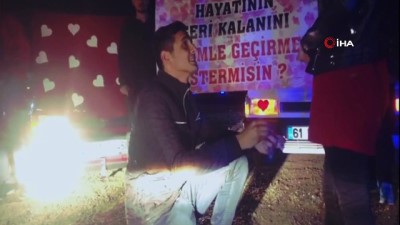 trafik polisi -  Evlilik teklifi girişimi ceza ile bitti  Videosu