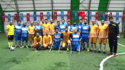 genclik kollari -  Küçükçekmece’de ‘Spor Engel Tanımaz’ sloganıyla bir dostluk maçı düzenlendi  Videosu