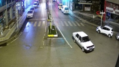 kirmizi isik - Kural ihlali yapan sürücüye polis acımadı Videosu