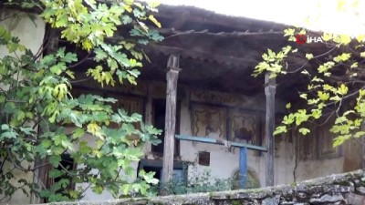 halife -  Tarihi Damatlı camii göz göre göre yok oluyor  Videosu