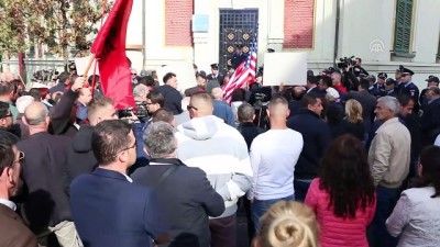 yumurta - Arnavutluk'ta 'Çevreyolu' protestosu - TİRAN Videosu