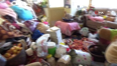 yasli kadin -  Çöp evin temizlenmesi için cadde trafiğe kapatıldı Videosu