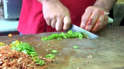 astronomi -  Gastronomi şehri Hatay’a yeni lezzet: 'Kiremitte kaşarlı sucuk'  Videosu