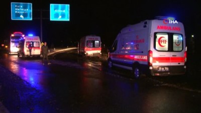 direksiyon -  Elazığ'da midibüs şarampole uçtu: 17 yaralı Videosu