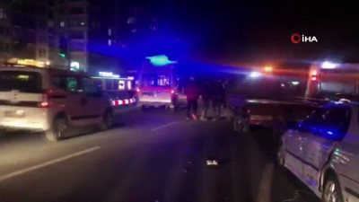 kirmizi isik -  Bor'da 3 aracın karıştığı zincirleme kazada 7 kişi yaralandı Videosu