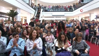 yansima -  'Çakallarla Dans 5' ekibinden İzmir’e gala çıkarması Videosu