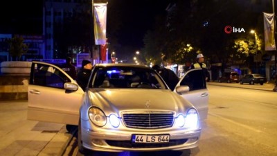  Dur ihtarına uymadı aracı bırakıp kaçtı 