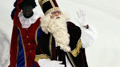 Hollanda'da protestoların gölgesinde Aziz Nikolas coşkusu