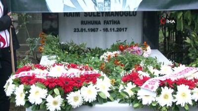 milli halterci -  - Naim Süleymanoğlu, mezarı başında anıldı  Videosu