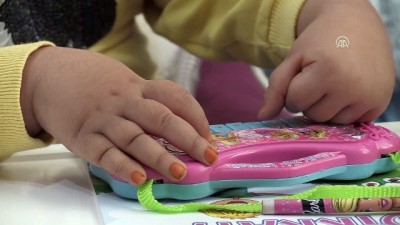 ogretmenlik - SMA hastası Firdevs'in evde eğitim sevinci - ADIYAMAN  Videosu