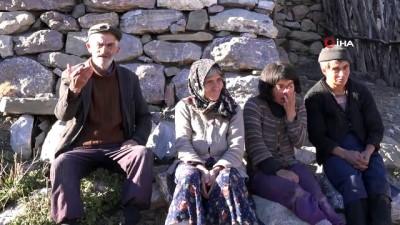 oturma odasi -  7 kişilik ailenin dağda ilkel yaşamı  Videosu