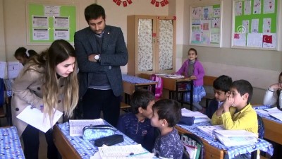 sonbahar - Hepatit A virüsü bulaşan 28 öğrenci hastaneye kaldırıldı - MUŞ  Videosu