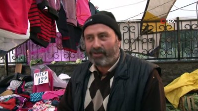 yagmurdan sonra -  Bahçelievler’de pazarı su bastı, vatandaşlar tahtaların üzerinde yürüdü  Videosu