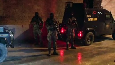 dolandiricilik -  Besici operasyonunda gözaltına alınan 21 kişi adliyeye sevk edildi  Videosu