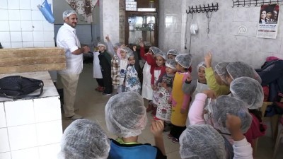 Ekmek israfına dikkati çekmek için ekmek yaptılar - HATAY 