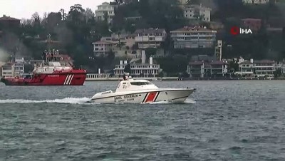 sahil guvenlik -  İstanbul Boğazı'ndan bir dev geçiyor  Videosu