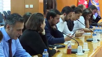 kayit disi istihdam - Kılıçdaroğlu: '(Kayıt dışı istihdam) Bir iktidar bu konuda gerçekten samimiyse örgütlenmenin önündeki engelleri kaldırmış olur' - ANKARA  Videosu