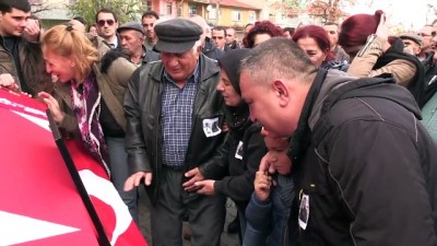 koy mezarligi - Pilot adayı Merve Altun son yolculuğuna uğurlandı - AFYONKARAHİSAR Videosu