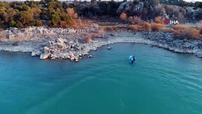 surat teknesi -  Beyşehir Gölü’nde droneli nefes kesen kaçak avcı operasyonu  Videosu
