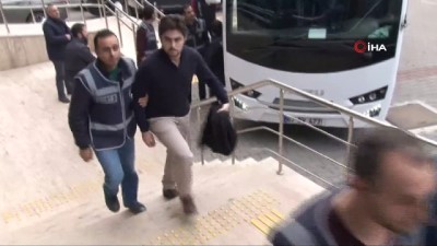 tutuklu sanik -  FETÖ soruşturması yürütürken FETÖ'den tutuklanan TEM Şube müdürüne 8 yıl hapis Videosu