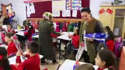 ilkogretim okulu - Öğretmenlerine LÖSEV sertifikası hediye ettiler - TEKİRDAĞ  Videosu