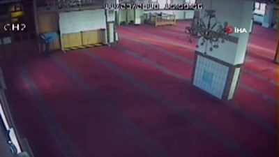 cami imami -  3 camiden hırsızlık yaptı, kimliğini düşürünce yakayı ele verdi  Videosu