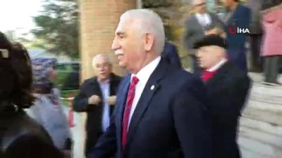 hatira fotografi -  CHP'li vekile öğretmenler gününde tepki  Videosu