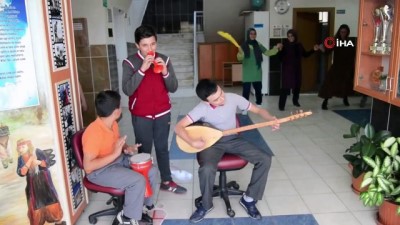 kisla -  Domaniç Ortaokulu'ndan ‘Muallim’ klibi Videosu