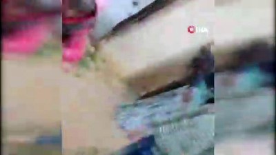 kacis -  - Esat İdlib Kırsalını Bombaladı: 5 Ölü Videosu