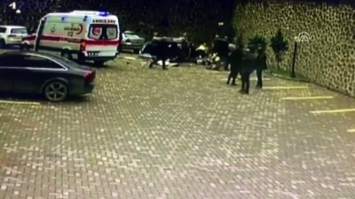 elektrik diregi - Otomobil sitenin bahçesine devrildi: 2 yaralı - TRABZON Videosu