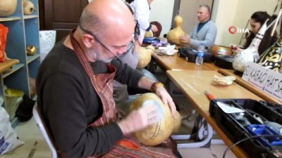 sanat eseri -  Su kabakları sanat eseri oluyor  Videosu