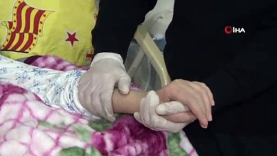 yardim kampanyasi -  Hidrosefali hastası eşi için elinden geleni yapıyor  Videosu