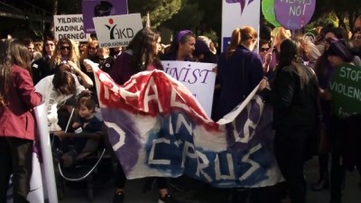 politika - KKTC'de 'Kadına Yönelik Şiddetle Uluslararası Mücadele Günü' - LEFKOŞA Videosu