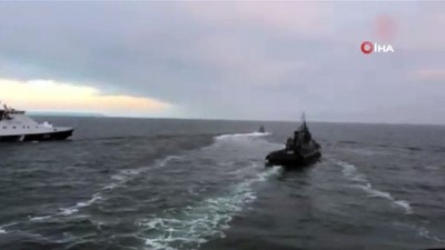 batil -  - Ukrayna Gemileri Kerç'ten Ayrılıyor
- Ukrayna: “gemilerimiz Vuruldu” Videosu