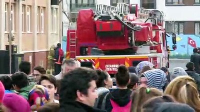 okul tatil - Ataşehir'de okul yangını - İSTANBUL  Videosu
