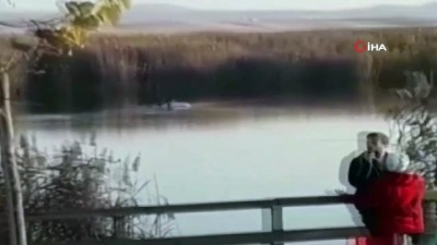 telefon kamerasi -  - Başkent’te sandal devrildi  Videosu