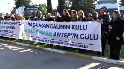 kadin milletvekili -  Gaziantep Büyükşehir Belediye Başkanı Fatma Şahin'e coşkulu karşılama Videosu