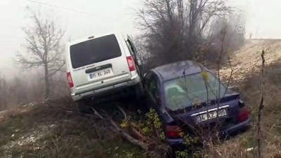 trafik kazasi - Yarım saat arayla aynı yerde iki kaza: 3 yaralı - KASTAMONU  Videosu