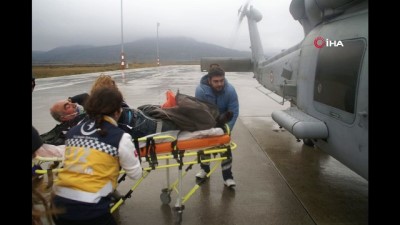 Gökçeada'da fenalaşan vatandaş için Deniz Kuvvetleri helikopteri seferber oldu
